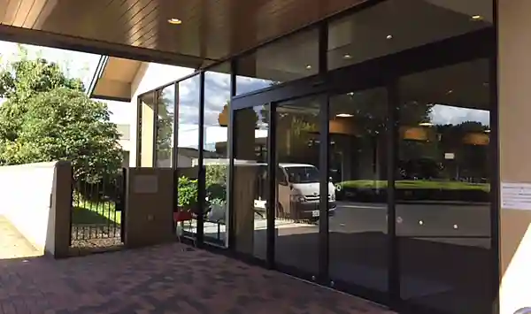 新座市営墓苑斎場の特長1